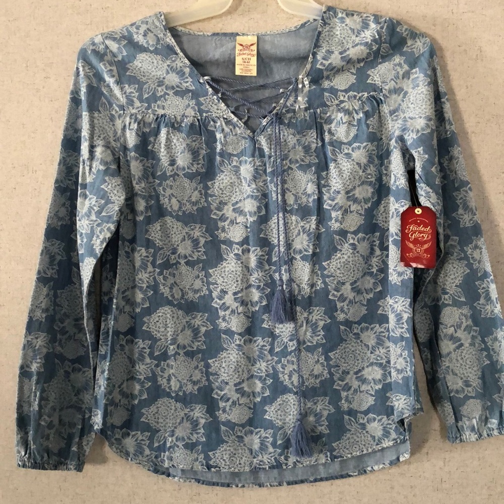 NWT Faded Glory denim look top